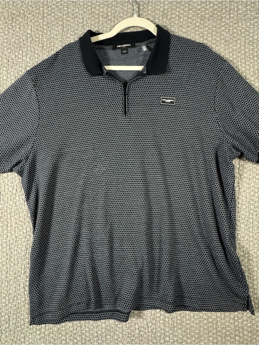 Karl Lagerfeld Black Micro-Pattern Zip Polo with Contrasting Collar